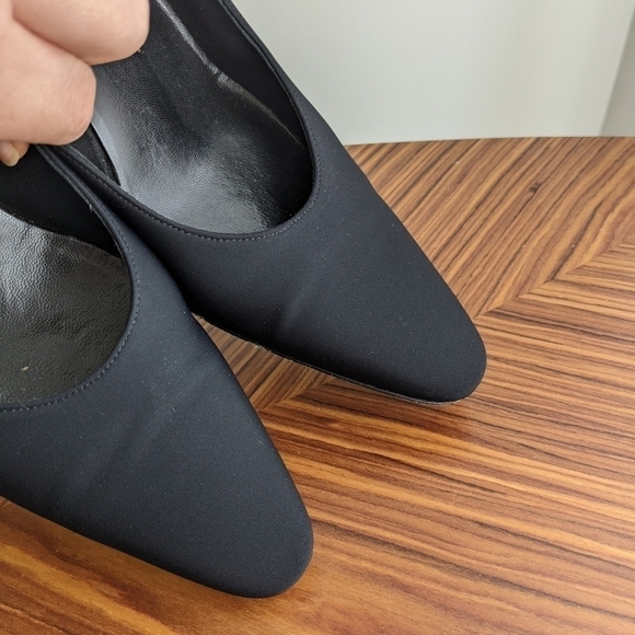 Salvatore Ferragamo black heels size 8 s2 - Picture 9 of 11